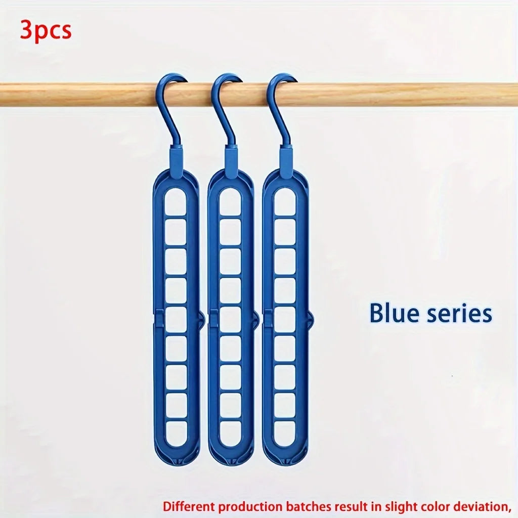 Space-Saving 9-Hole Foldable Hangers – Set of 3