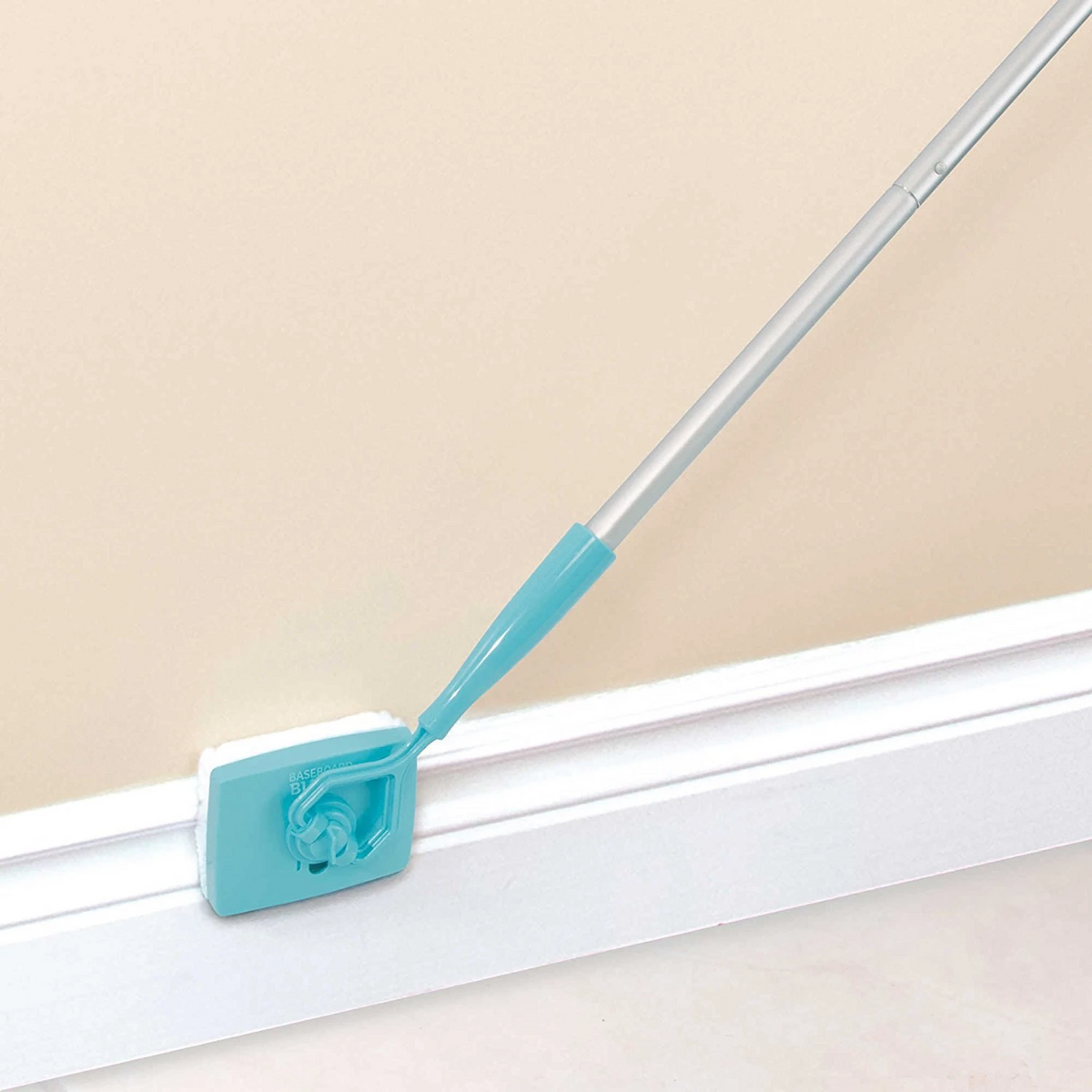Extendable Baseboard Cleaning Mop – Up to 135 cm